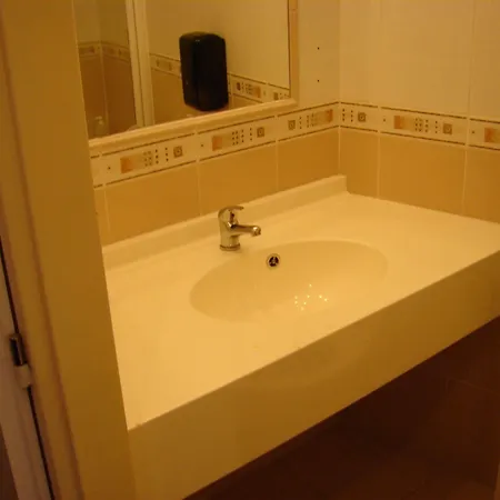 Aladin Hotel 3*