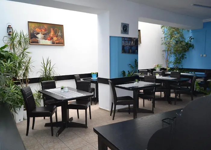 Aladin Hotel 3*