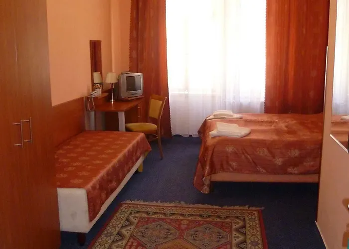 Aladin Hotel 3*