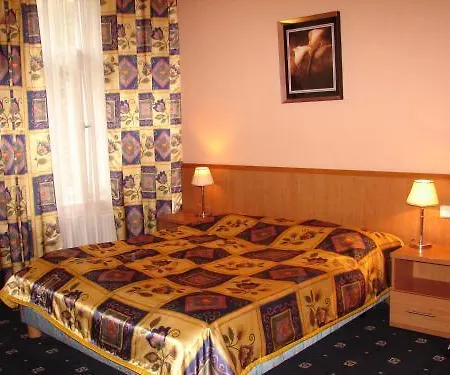 فندق Aladin 3*