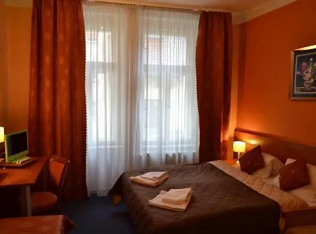 Aladin Hotell 3*